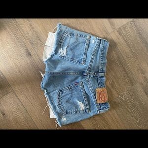 Levi’s jean shorts